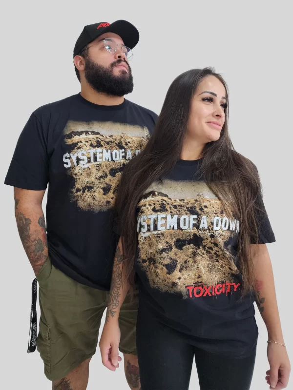 Camiseta Manga Curta System Of A Down Toxicity